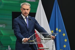 Seria fałszywych alarmów. Gawkowski zapowiada prace w MSWiA