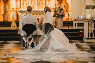 Nowy sposób finansowania wesel. "To już bilet wstępu?"