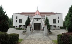 Przełom w Krakowie. Watykan przywrócił odwołanego proboszcza