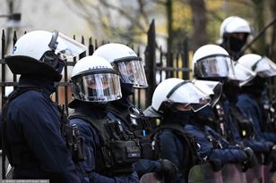 Kulisy akcji przed TK. Kontrterroryści, kompanie policji z całej Polski