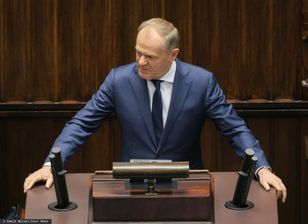 Tusk z pytaniem do Kaczyńskiego. "Ono i tak nad panem ciąży"