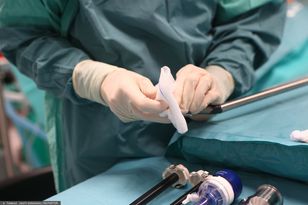 Lekarz z Braniewa rozliczał 72 godziny pracy na dobę. Szpital złożył zawiadomienie do prokuratury