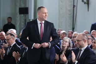 Ujawnili recenzję pracy doktorskiej Nawrockiego