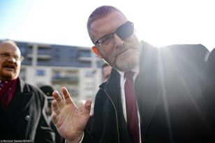 PE zajmie się immunitetem Brauna. Komisja podjęła decyzję