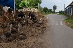 Poland's IPN exhumes Volhynia massacre victims as nearby Ukrainians deny local involvement