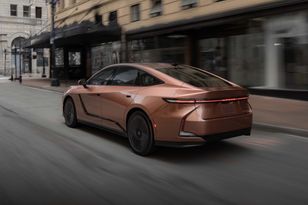 Nowy Lexus ES zachwyca designem i zaskakuje rekordowo niską ratą