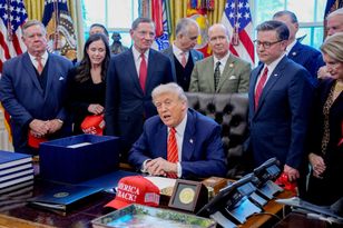 Media: administracja Trumpa tworzy rezerwowy rząd dla Iranu