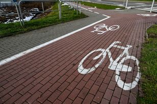 Wyjechał elektrycznym rowerem ze sklepu. Poszukiwania trwają