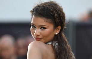 Zendaya w Paryżu w stylizacji nawiązującej do Haute Couture z 1997 roku