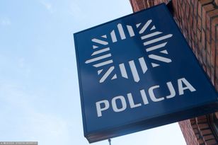 Zakrwawiony mężczyzna wparował na komisariat. Błagał o pomoc