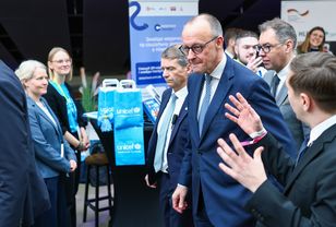 Niemcy zerwały z iluzją wobec Rosji. Handel runął, armia rośnie