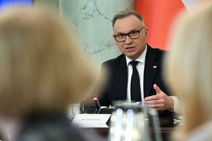 "Pieniądze leżą na ulicy". Duda o migracji w Niemczech