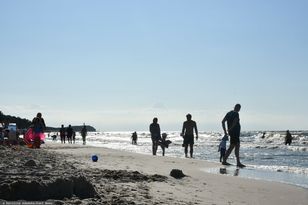 Śmigłowiec LPR lądował na plaży. Mężczyzna zmarł