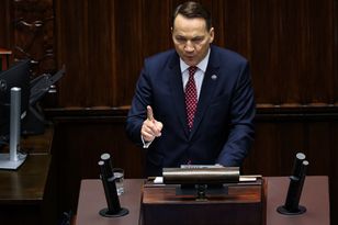 "Gdyby Rosja wchłonęła Ukrainę, to jesteśmy ugotowani". Co jeszcze powiedział Sikorski w expose?