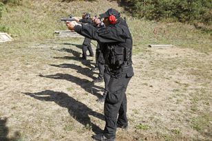 Wypadek na strzelnicy. Postrzelony funkcjonariusz Służby Więziennej