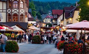 Poland's August rush: Karkonosze mountains 99% full, up to 150,000 visitors expected