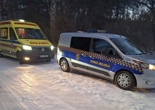 Zadzwonił na numer alarmowy. Było mu zimno, mówił, iż "zaraz umrze"