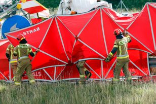 "Właśnie tak dochodzi do tragedii". Ekspert wskazuje źródło czarnej serii na polskich drogach szybkiego ruchu