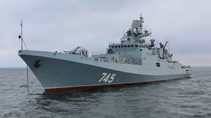 Strzały na kanale La Manche. Rosyjska fregata wystraszyła emerytów