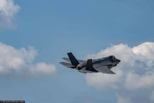 Atak na Iran. Piloci sięgają po "tabletki czuwania"