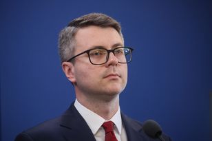 Mueller oskarża kolegów z PiS o próbę zniszczenia Morawieckiego i ostrzega przed upadkiem partii
