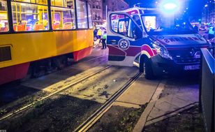 Jeden tramwaj najechał na tył drugiego. Poszkodowanych 10 osób