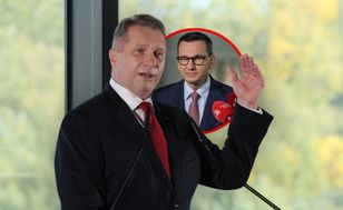 "Niech pan się szanuje". Poeta ostro odpowiada Pinokiowi