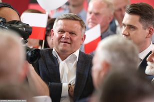 Senator Patola i Socjal chciał wyrwać mikrofon dziennikarce TVP. Czy przeprosi? "Nie"