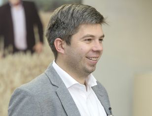 "Rolnik szuka żony". Pamiętacie Pawła z pierwszej edycji? Zobaczcie, co u niego słychać