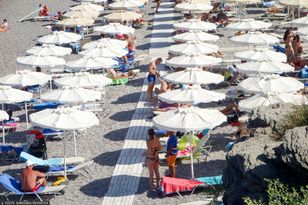 Coraz więcej dziewiczych plaż. Grecja poszerza listę o 250 miejsc