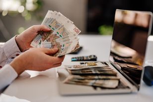 100 tys. zł za nadgodziny. Polacy wygrywają w sądach z pracodawcami