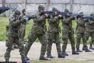 Dobrowolna służba. Oto terminy szkoleń i pieniądze od wojska