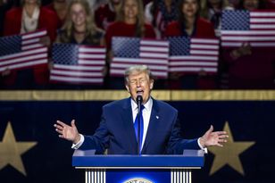 Trump obiecuje każdemu 5 tys. dolarów jeśli jego partia utrzyma władzę