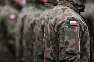 Polacy za szkoleniami wojskowymi, ale przeciw przywróceniu poboru