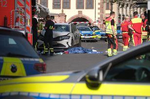 Samochód wjechał w ludzi w Lipsku. Są ranni