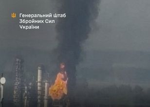 Ukraina uderzyła w rafinerię w Jarosławiu i składy paliw na Krymie