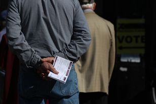 USA chcą wpłynąć na wybory w Kanadzie? Są zarzuty