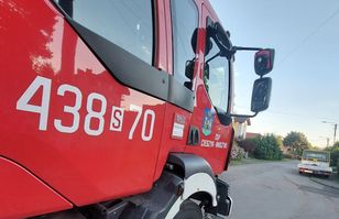 Wóz strażacki stoczył się ze skarpy. Radny przyznał się do winy