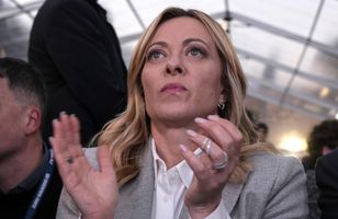 Parlamentarzyści kupują "superkomputer" dla premier Meloni