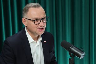"Oczywiście nieprawdziwe". Były prezydent o ślubowaniu sędziów TK