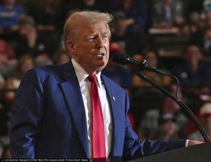 Działo się w nocy. Trump uderza w Koreę Południową