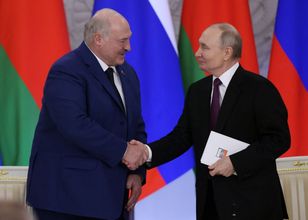 Łukaszenka z wizytą u Putina dwa dni po niespodziewanej inspekcji armii białoruskiej