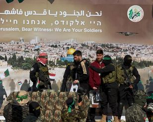 Hamas uwolnił izraelskich zakładników. 3 za 369 więźniów z Palestyny