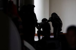Strzały w Senacie Filipin. Wojsko szuka senatora
