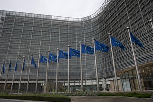 UE gotowe uruchomić art. 42.7. Chodzi o Grenlandię