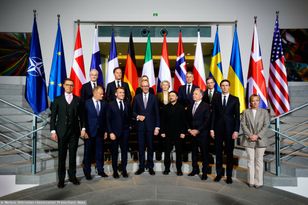 Ekspert ostrzega. "Rozszerzenie NATO staje się niekorzystne"