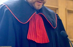 Czwarty Polak z zarzutami w sprawie „akademii gwałtu" — postępowanie w Tychach