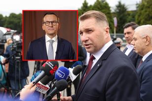 Czarnek cieszy się z decyzji Morawieckiego o pozostaniu w PiS
