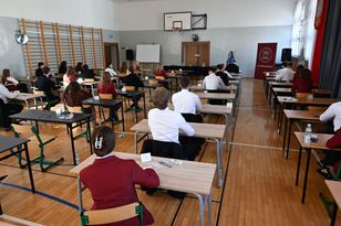 Matury 2026 wystartowały. Na polskim dwa testy