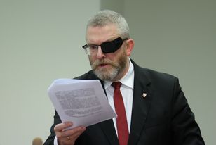 Oświadczenie majątkowe Brauna. To wymienił europoseł